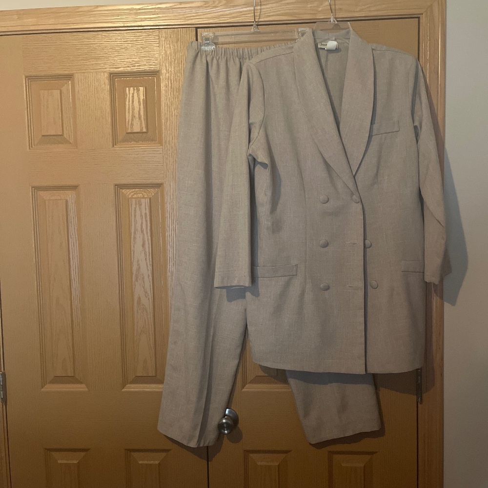 Jennifer James suit